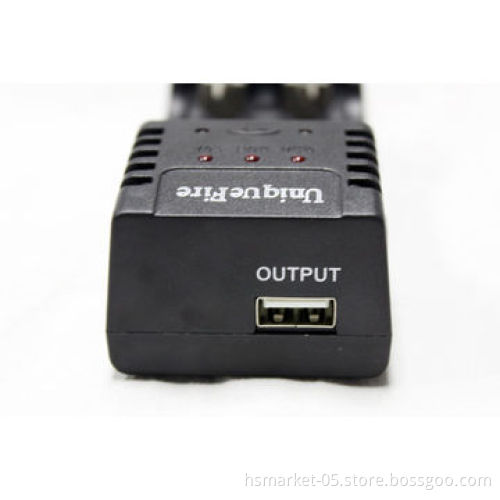 In-car and USB charging 18650/14500/16340/26650 Li-ion universal multifunctional battery chargerNew